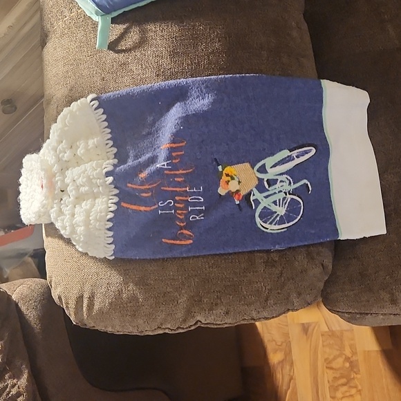 Crochet  topper dishtowel set - Picture 3 of 4